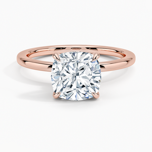 Bague Jubilé en Argent Pur Poli Brillant avec Moissanite Taille Coussin à Quatre Griffes - Product Image 1