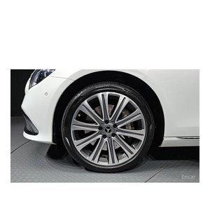 Mercedes-Benz E450 4MATIC Exclusive Classe E 2021 avec volant à gauche, boîte de vitesses automatique et caméra arrière, 42 113 km - Product Image 5