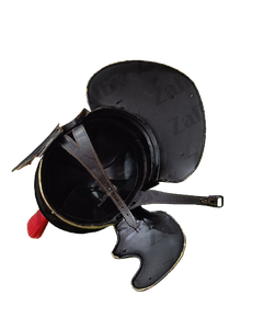Casque de Centurion Romain Médiéval avec Plume Rouge en Acier Doux, Armure de Chevalier de Combat pour Reconstitutions Historiques, Décoration Maison et Bureau - Product Image 6