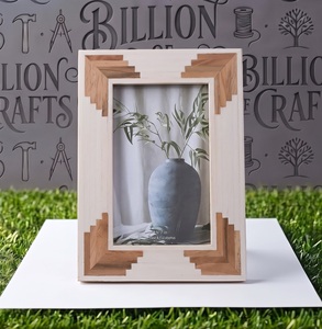 Cadre en bois et résine personnalisé de qualité supérieure, fait main, pour décoration murale ou de table - Product Image 3