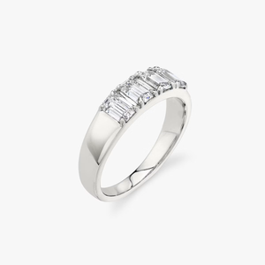 Bague en diamant de laboratoire taille émeraude, or jaune 14 carats plaqué rhodium, certifiée IGI, style tétraédrique, pour mariage, fête, luxe moderne - Product Image 2