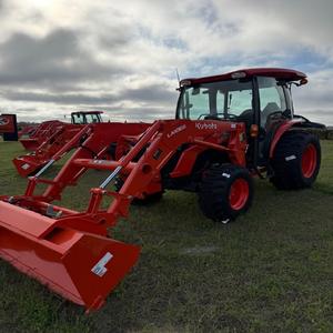 Moteur et pompe du tracteur Kubota MX6000 : puissance, confort et fiabilité pour l'agriculture et la construction. Achetez maintenant. - Product Image 5