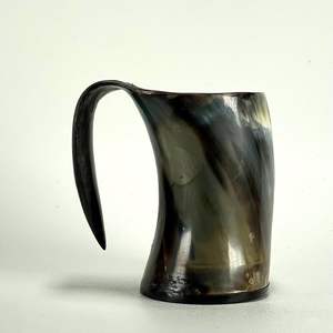 Chopes festives pour rassemblements, rehaussant l'ambiance de la célébration et offrant une expérience mémorable à tous - Product Image 1