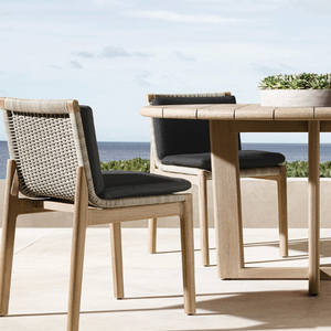 Une belle table ronde, best-seller, idéale pour les repas en extérieur, durable, anti-pourriture, en teck. - Product Image 6