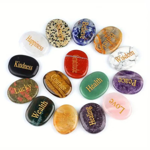 Piedras Ovaladas con Palabras Grabadas en Cristal Curativo, Energía Positiva, Riqueza, Amor, Fuerza, Protección, Chakra, Regalo Espiritual para Aliviar la Ansiedad - Product Image 3