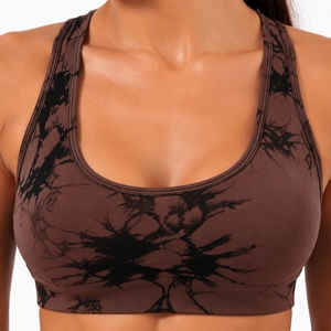 Ensemble de yoga sans couture pour femmes, tissu extensible de qualité supérieure, confort sans couture, imprimé tendance, style actif, tissu respirant, prêt pour la salle de sport, vêtements de sport - Product Image 4