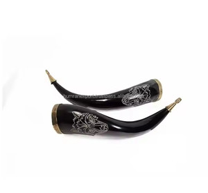 Corne à boire de bière écologique de style viking pour les reconstitutions de fêtes et profiter d'un froid avec un design nautique animal - Product Image 2