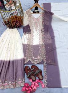 Lanzamiento del Nuevo Conjunto de Fiesta de Diseñador: Top de Georgette Pesado con Estampado de Estrellas, Pantalón Plazzo y Dupatta - Product Image 4