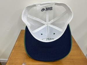Chapeau de camionneur structuré à 6 panneaux en maille respirante, broderie personnalisée, idéal pour les tenues quotidiennes des adultes, fabriqué au Vietnam par un fournisseur de haute qualité. - Product Image 3