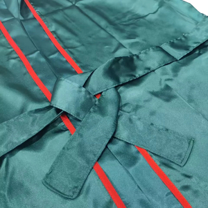 เสื้อคลุมมวยมีฮู้ด สีเขียว ผ้าไหมซาติน สำหรับผู้ใหญ่ ชุดฝึกซ้อมคิกบ็อกซิ่ง ชุดแข่งขัน ชุดคลุมสำหรับผู้หญิงและผู้ชาย มวยไทย MMA - Product Image 4
