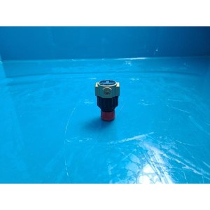 Vanne pneumatique à solénoïde TACO R31-200-0000, utilisée comme pièce détachée pour équipement semi-conducteur Legacy - Product Image 3