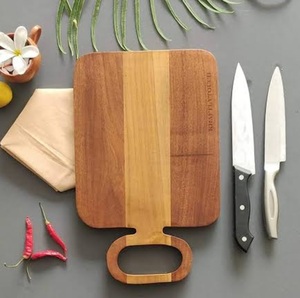 Planche à découper en bambou au design moderne personnalisé, gravée au laser, rectangulaire, pour cuisine, steak, avec poignée - Product Image 6