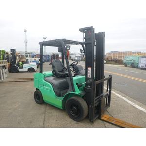 Chariots élévateurs d'occasion japonais avec montants à trois et à deux étages Komatsu Mitsubishi TCM - Product Image 4