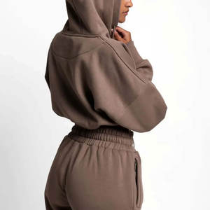 ชุดวอร์มกีฬาผู้หญิงคุณภาพพรีเมียม ปรับแต่งโลโก้ได้ ด้วยเทคนิคการพิมพ์แบบซับลิเมชั่น คุณภาพสูง ดีไซน์ใหม่ล่าสุด ขายส่ง OEM - Product Image 3