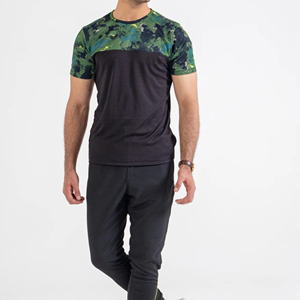 เสื้อยืดผู้ชายสไตล์สปอร์ตสำหรับฤดูร้อน ทรงหลวม ใส่สบาย ผลิตจากผ้าโพลีเอสเตอร์ถัก ลายดอกไม้ ระบายอากาศได้ดี เป็นมิตรต่อสิ่งแวดล้อม - Product Image 4