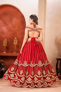Ramdev Trading Lehenga Choli de mariée rouge royal, broderie riche, finition haut de gamme, en Faux Georgeet, matériaux recyclés traditionnels, pour les fêtes - Product Image 5