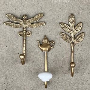 Ganchos Elegantes de Latón Macizo en Oferta, con Colgadores Decorativos para Pared, para Tiendas Minoristas, Fabricantes de Muebles, Hoteles y Exportación - Product Image 6