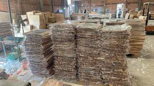 Planche à découper en bois d'acacia à grain transversal, mosaïque, avec rainure pour jus, pour HORECA, restaurant, OEM, sur mesure, Vietnam - Product Image 6