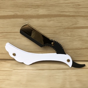 ที่โกนหนวดแบบใบมีดตรงคุณภาพสูงสำหรับร้านเสริมสวย ผู้ชาย ด้ามจับสีดำโบราณ พับได้ สแตนเลสสั่งทำพิเศษสำหรับช่างตัดผม - Product Image 1