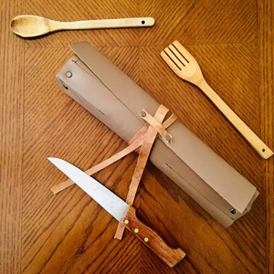 Mochilas de Cuero Crazy-Horse Hechas a Mano con Nuevo Diseño, Bolsa Enrollable para Cuchillos de Chef Profesional, Ranuras para Almacenamiento Portátil, LKR-0373 - Product Image 1