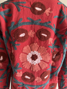 Veste en coton brodée de fleurs, col mandarin, tissée à la main, style bohème chic pour femmes, broderie vintage Suzani, veste d'automne - Product Image 5