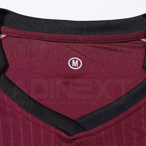 Vêtements d'entraînement en gros, uniforme de football fabriqué au Pakistan, respirant, 100% polyester, haute qualité - Product Image 3