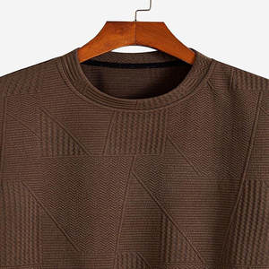 T-shirt personnalisé pour homme en coton 100% 230 GSM, coupe oversize, logo imprimé, grandes tailles, coupe ample, épaules tombantes - Product Image 5