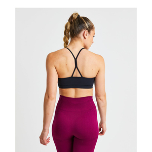 Soutien-gorge de sport premium pour femme, en tissu Spandex/Nylon, sans coutures, maintien élevé, respirant, avec coussinets amovibles, pour la gym et le fitness - Product Image 2
