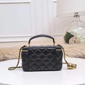 PU Leather Women's Luxury <b>Quilted</b> Geometric Pattern Shoulder Tote Bag Fashion Crossbody Purse Custom Brand Wholesale OEM ODM - Product Image 2