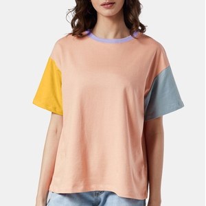 Camiseta de Manga Corta para Mujer, Cuello Redondo, Corte Regular, de Lana, Personalizada, con Estampado de Rayas, Ecológica, Impresa con Serigrafía - Product Image 2