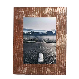 Marco de diseño Marco de fotos de aleación de aluminio y Metal de alta calidad con vidrio para decoración del hogar 4*6 5*7 8*10 Oro plata - Product Image 1