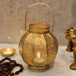 High Selling Hanging Star Tea <b>Light</b> Holder High Quality Iron Handmade <b>Moroccan</b> Glass T-<b>Light</b> Holder Gold T-<b>Light</b> Holder - Product Image 3