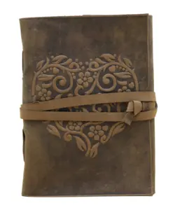 Cuaderno personalizado de cuero con relieve de corazón para mujer, cuadernos de cuero suave hechos a mano, venta al por mayor - Product Image 1