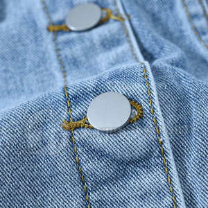 เสื้อแจ็คเก็ตเดนิมสั่งทำพิเศษสำหรับผู้หญิง ผ้าถักยืดได้ ระบายอากาศได้ดี ผ้าฝ้ายเดนิมสีน้ำเงิน สำหรับฤดูหนาว ผ้าแคนวาสเรียบ บริการ OEM - Product Image 4