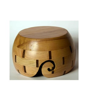 Cuenco de madera redondo para hilo, soporte para tejer a mano y ganchillo con diseño sencillo y práctico con recortes - Product Image 4
