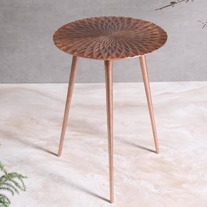 Table basse vintage en métal, table d'appoint ronde, plateau en métal sculpté artistiquement, table d'appoint pour salon, chambre à coucher - Product Image 1