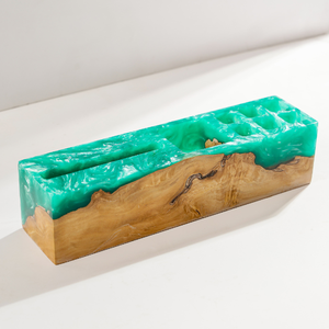 Portaplumas de resina epoxi con diseño de teclas de teclado, Portaplumas de resina con diseño de madera, Decoración artística de resina y madera, Regalo de aniversario, Portaplumas de resina verde, Regalo hecho a mano - Product Image 4