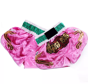 Shorts de boxe personnalisés de haute qualité, unisexe, 100% polyester respirant, logo sur le devant - Product Image 3