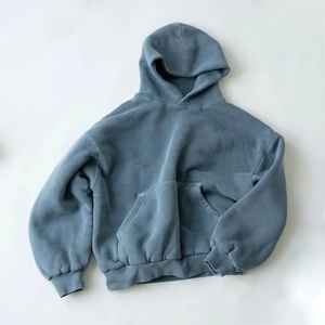 Sudadera con Capucha de Alta Calidad, 100% Algodón, 370 g/m², Corte Regular, Logotipo Personalizado en la Parte Delantera, Unisex, Negra, Gruesa, Informal, para Invierno - Product Image 3