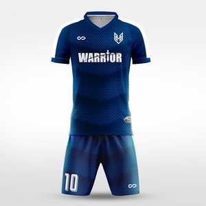 Ensemble d'uniformes de football professionnels, maillot et short de football, vêtements d'équipe, tenue de sport pour les jours de match - Product Image 4