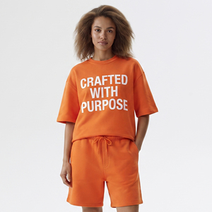 Ensemble short et sweat-shirt en polaire 100% polyester pour femmes, short imprimé, deux pièces, épaules tombantes, ensemble de shorts imprimés pour femmes - Product Image 1