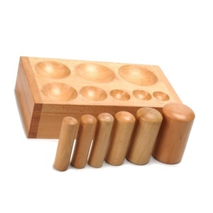 Ensemble de 7 poinçons à dôme en bois et bloc de façonnage à dôme avec 8 hémisphères, outils et fournitures pour la création et la mise en forme de bijoux - Product Image 1