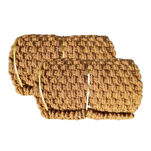 Article chaud Exportation du Vietnam PALM MAT / COIR BLANKET Artisanat Paysages verts: Tapis de palmier pour un embellissement durable - Product Image 1