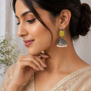 Pendientes Colgantes Jhumka de Bollywood con Cristales y Piedra Amarilla, Bañados en Plata Oxidada, Estilo Étnico, para Mujer, Venta al por Mayor - Product Image 2