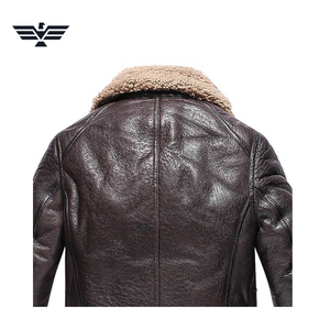 Veste en cuir véritable pour homme, coupe ajustée, fermeture éclair, doublure en fausse fourrure, col rabattu, simple boutonnage, style motard, hiver - Product Image 6