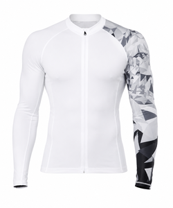 <b>Men</b> Eco Friendly <b>Compression</b> <b>Shirt</b> Quick Dry Customize Logo Stretchable Contrast Sleeves Print O-Neck Rash Guard Gym Wear <b>Shirt</b> - Product Image 4