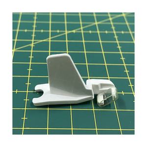 357750-001 Enfileur d'aiguille pour Machines à coudre domestiques domestiques Pièces fabriquées à Taiwan pour les vêtements - Product Image 1