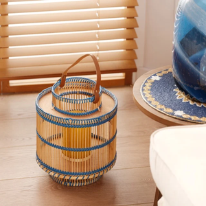 Linterna decorativa de bambú ecológica de alta calidad con asa de cuero, iluminación decorativa hecha por artesanos vietnamitas - Product Image 3