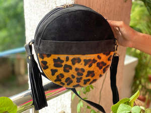 Hot Selling Cowhide Fur <b>Leather</b> Handbag Woman Animal Print Fur <b>Leather</b> Sling Bag Hair on <b>Purse</b> Real Fur Bags Women - Product Image 3