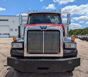 Perfect Condition 2018 Western Star 4900 Tri Axle Used Sleeper Semi Truck - Raised Roof Sleeper Truck for Sale - Product Image 1